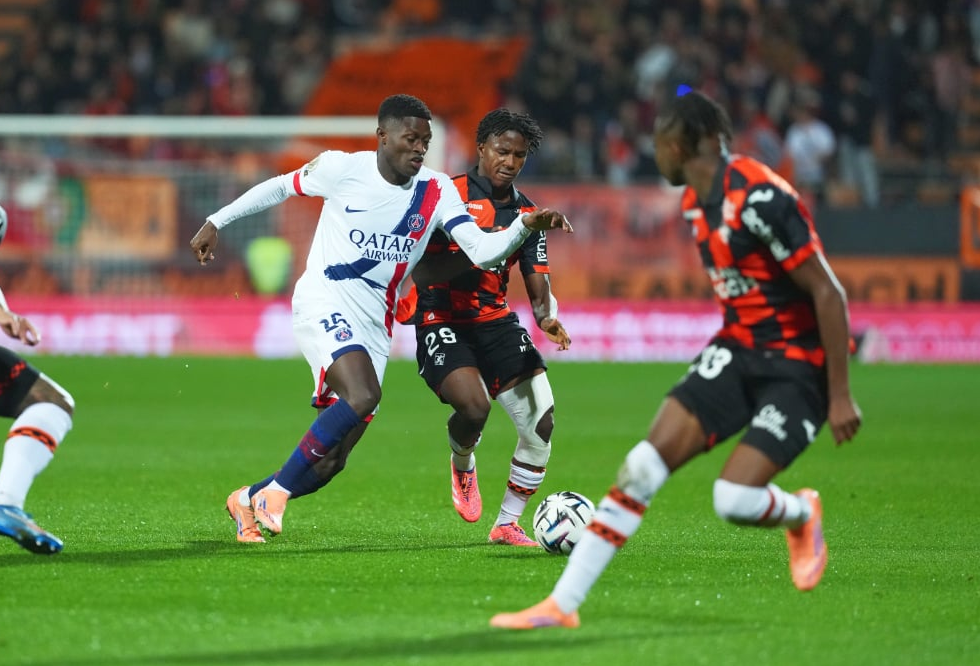 Lorient vs PSG (01:00 – 30/10) | Xem lại trận đấu