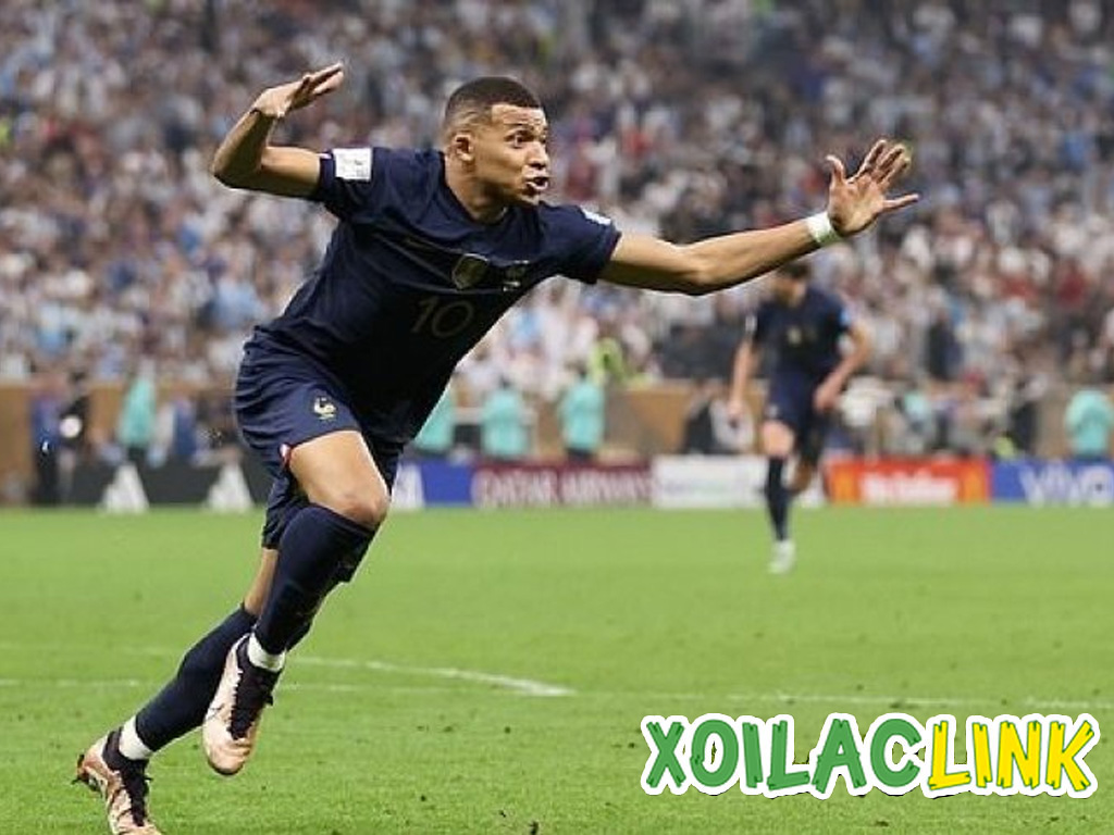 Top 10 cầu thủ chạy nhanh nhất thế giới 2025