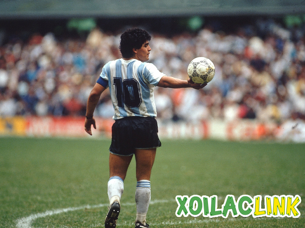 Những cầu thủ mang áo số 10 xuất sắc nhất lịch sử bóng đá